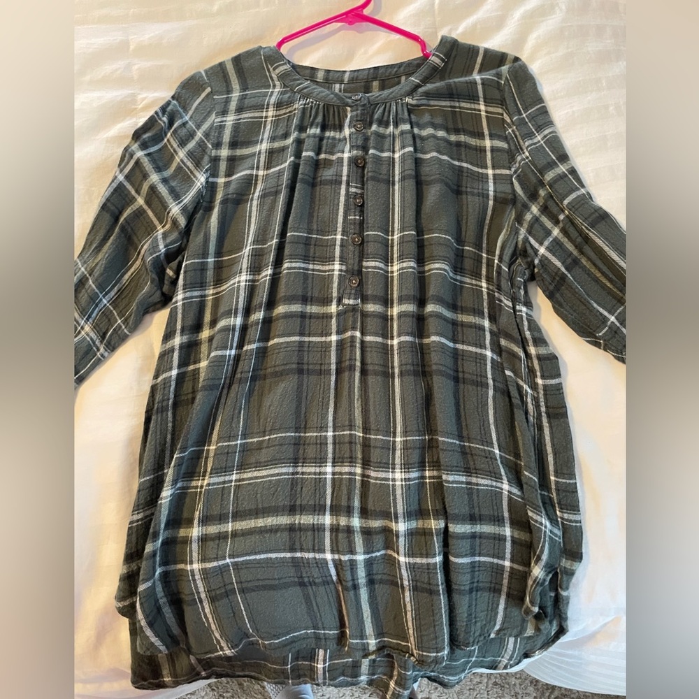 Universal Threads Green Plaid Tunic Top